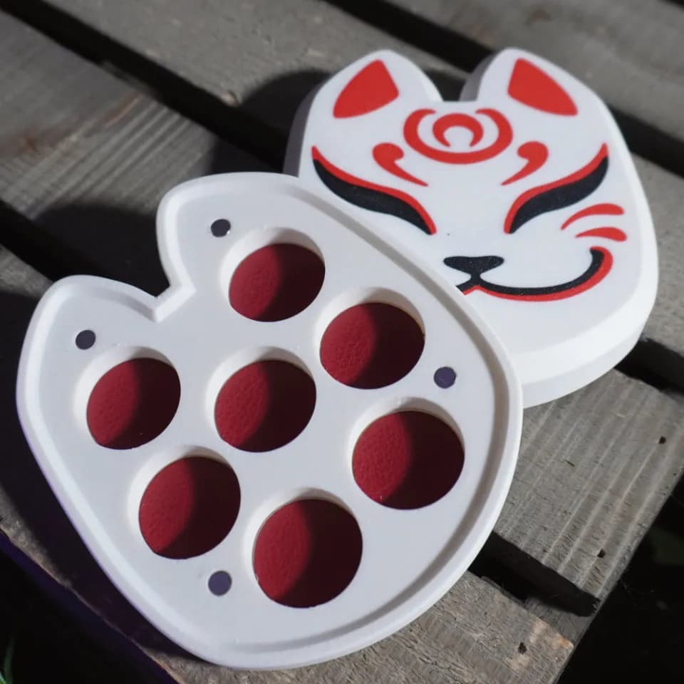 Kitsune dicebox