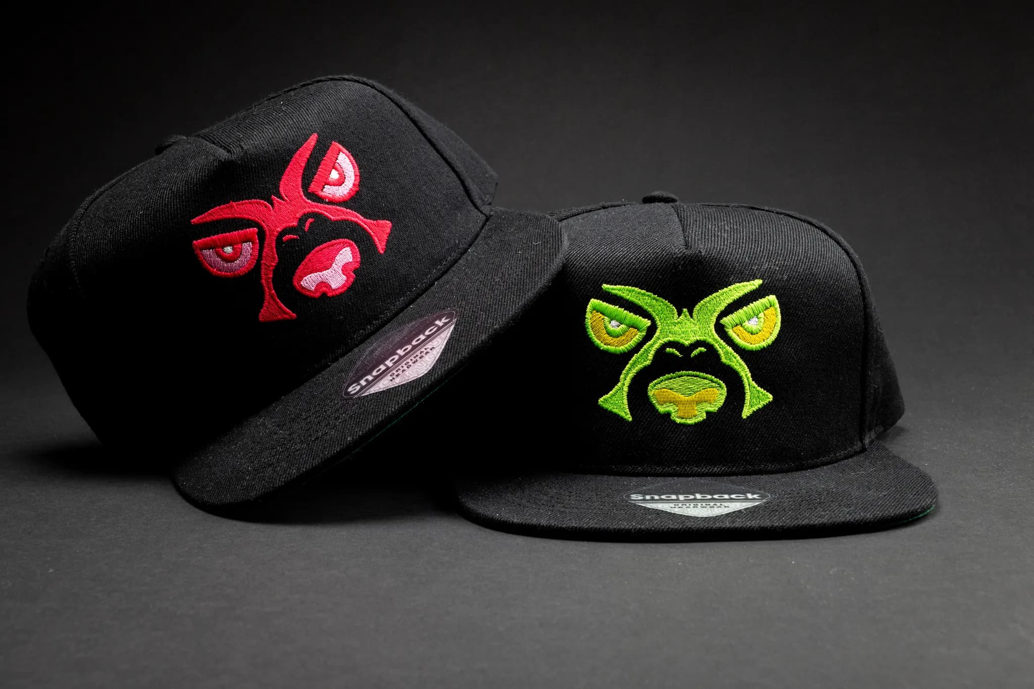 Snapback caps